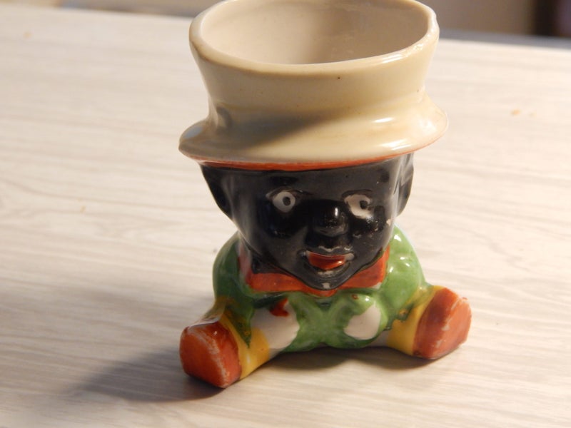 RARE BLACK MAN .. BLACK BOY EGG CUP FROM 1930'S ? .. BLACK MINSTREL SHOW Carousel 2