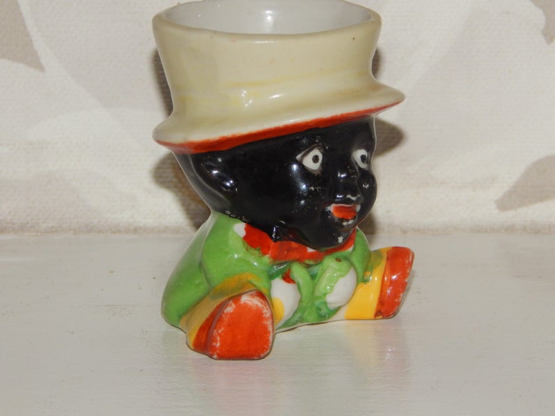 RARE BLACK MAN .. BLACK BOY EGG CUP FROM 1930'S ? .. BLACK MINSTREL SHOW Carousel 13
