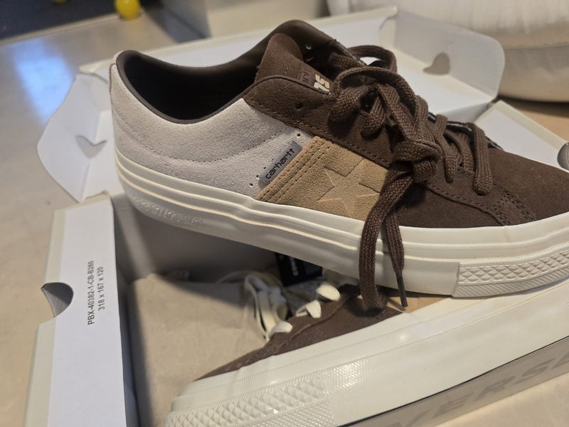 Shoes Carousel 2