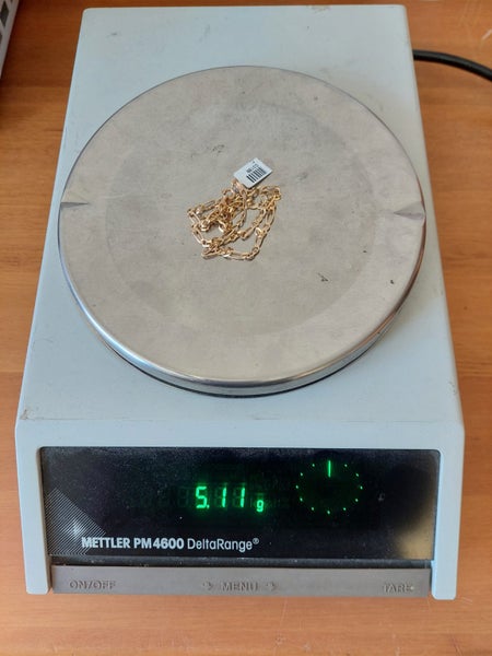 9ct Solid Gold Figaro Chain 45cm - Jeweller's Clearance Carousel 5