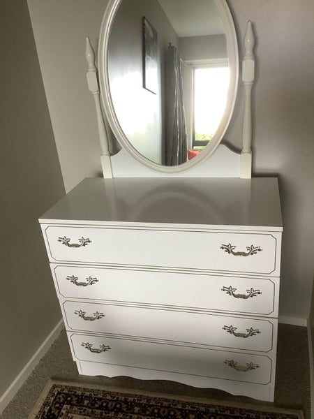 Dressing table white with 4 drawers and mirror Carousel 2