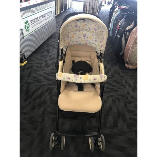 INFANTASY Stroller / Pram / Push chair in Excellent condition Carousel 1