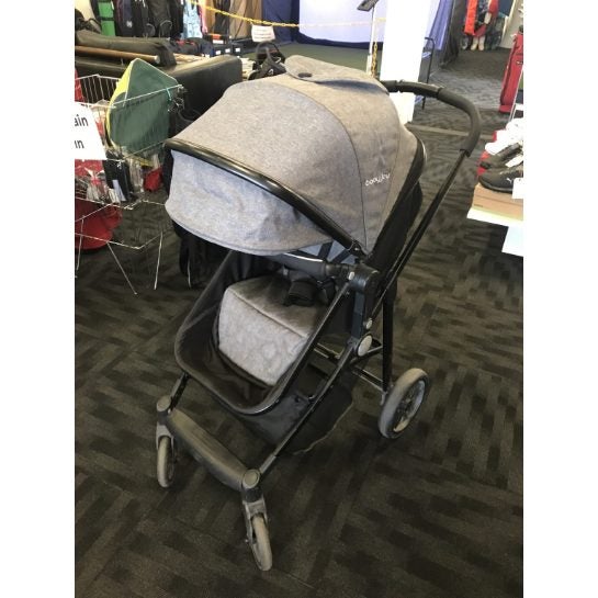 BABYJOY Stroller in Good condition Carousel 2