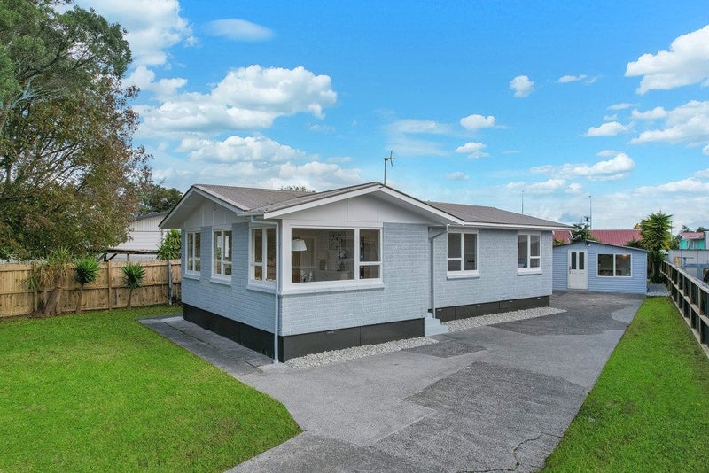 Image 1 of 21