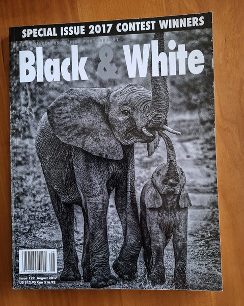 BLACK & WHITE – Photography Magazine: (2017 Contest Winners): US 240pgs Carousel 1