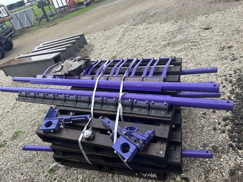 1800mm wide Belt cleaner/scraper set Flexco H type Carousel 1