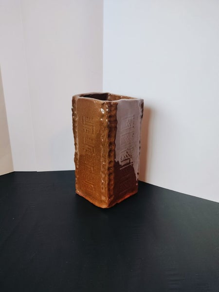 Large glazed terracotta vase Carousel 1
