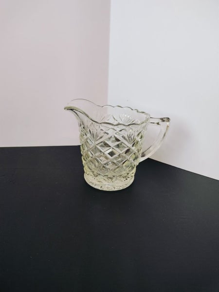Vintage pressed glass creamer Carousel 1