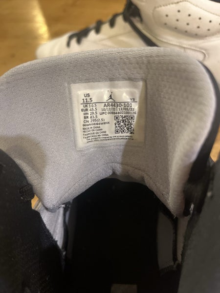Jordan lift offs, (white and grey) Carousel 5