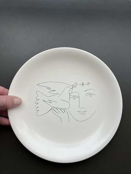 Picasso plate 1960s Carousel 1