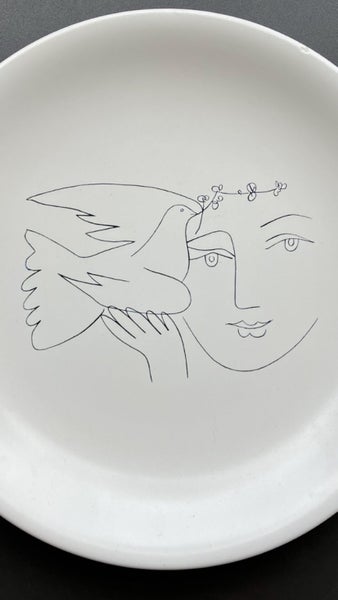 Picasso plate 1960s Carousel 8