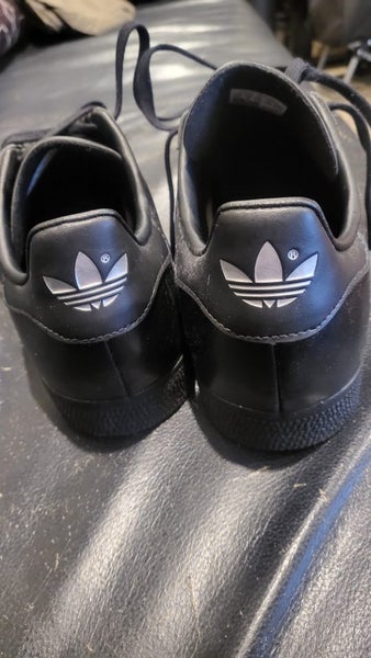 BRAND NEW Size 8 Black Adidas Gazelles Carousel 2