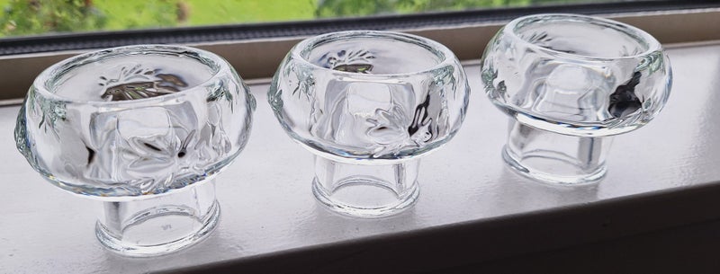 +++ FRENCH (3) GLASS TEALIGHT /CANDLE HOLDERS Carousel 1