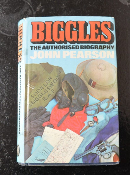 Biggles The Authorised Biography by John Pearson 1st edition Carousel 1