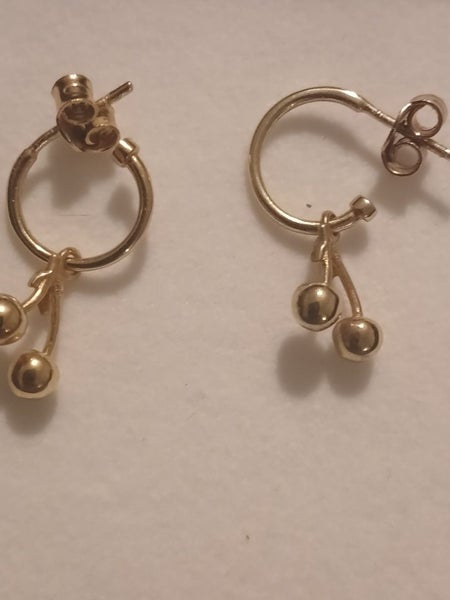 Meadowlark Cherry gold earrings Carousel 1