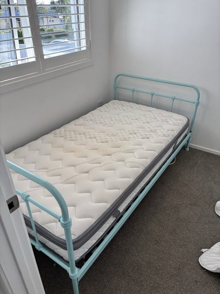 King single beds Carousel 1