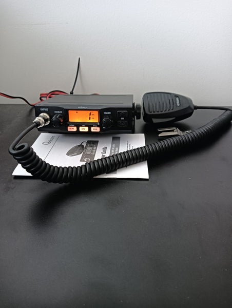 Oricom 80 channel uhf PRS radio Carousel 1
