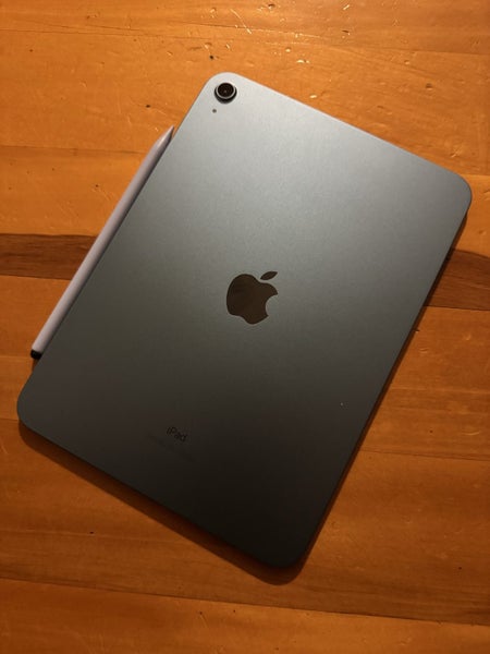 iPad 10th Gen - Blue Carousel 2