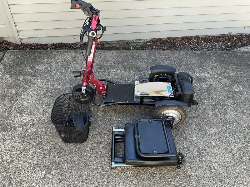 Venture CTS700 Folding mobility scooter Carousel 9