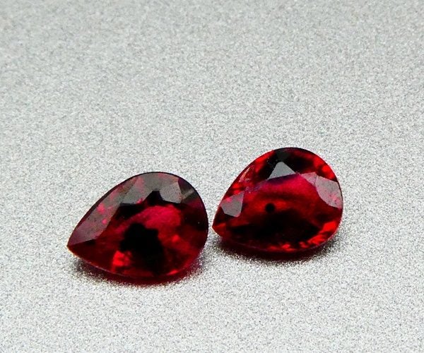 $1RE 0.72CT SPLENDID PEAR 100% NATURAL HOT ORANGE SAPPHIRE PAIR Carousel 1