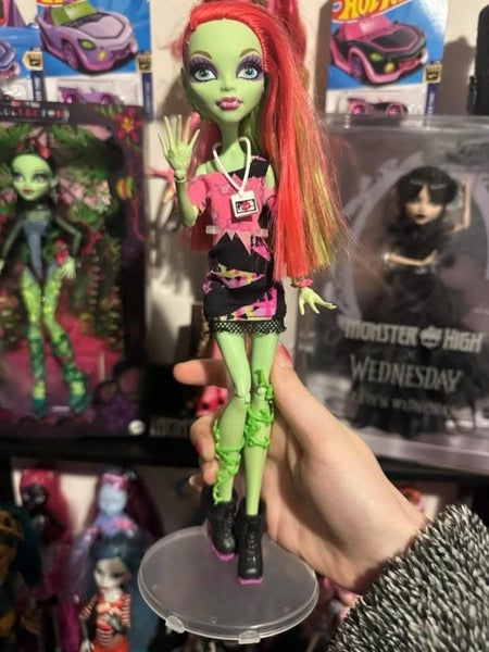 Monster High LOT Carousel 1