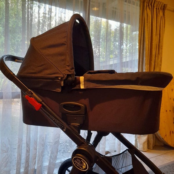 City Select pram Carousel 2