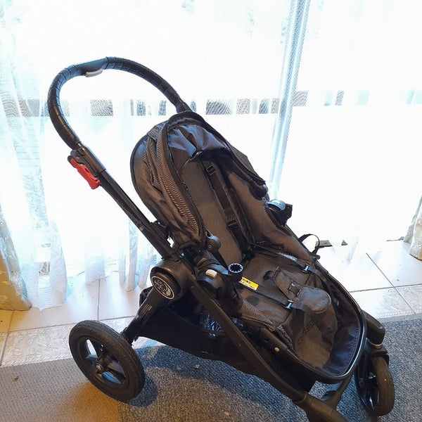 City Select pram Carousel 1