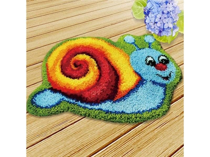 New Decorative Flower Carpet Crochet Kit DIY Cushion/Rug Needlework Carousel 1