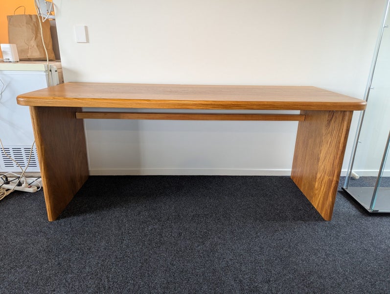 Solid rimu computer/study desk for sale Carousel 2