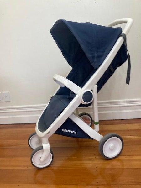 Pram Carousel 1