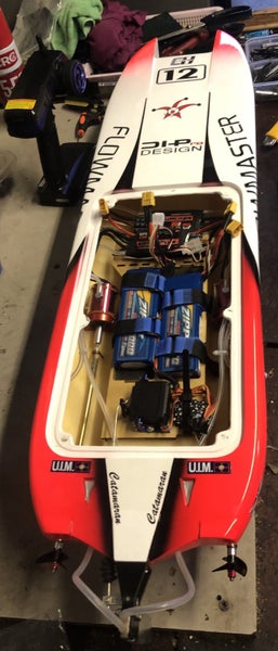 Hobbyking - Offshore Racing Boat "Flow Master" 920EP Carousel 2