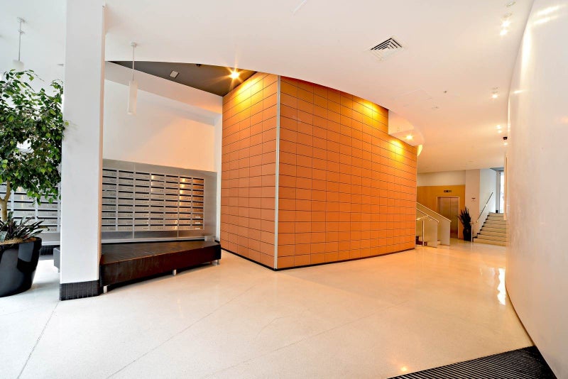gallery carousel 9