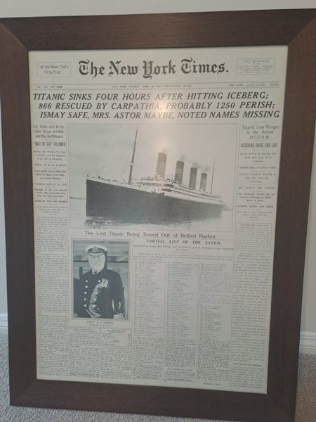 Beautiful Titanic Print Carousel 1