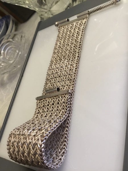 VINTAGE Silver Mesh Bracelet (57.47 Grams) Carousel 17