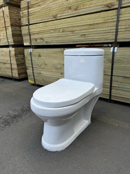 Children / Kids toilet (small) one piece (NEW) RRP$466 - TS5021 Carousel 2