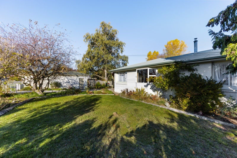 Image 1 of 28