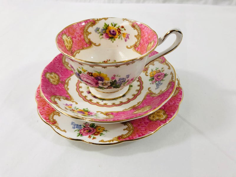 Royal Albert Lady Carlyle Trio (20666)629356956559391121