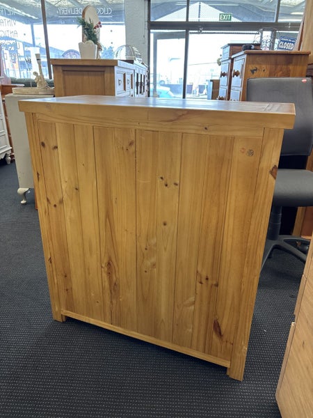 New Quebec Five Drawer Tallboy Carousel 16