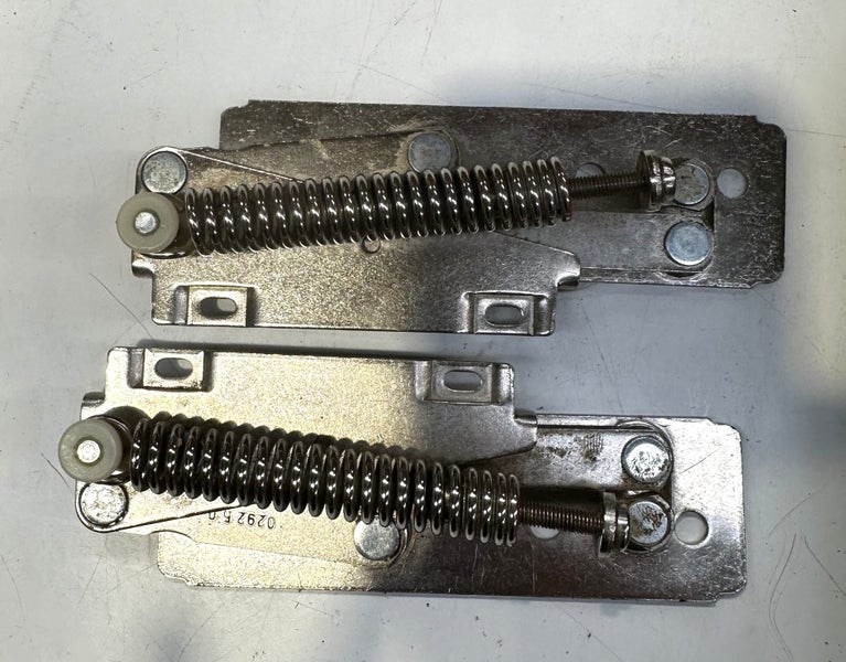 2 Pack Steel Spring Hinges #7 - $1 Reserve (Box J) Carousel 1
