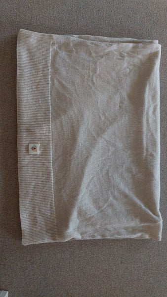 Merino fine baby wrap Carousel 1