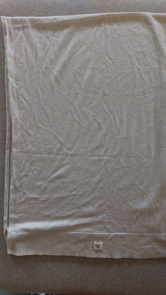 Merino fine baby wrap Carousel 3