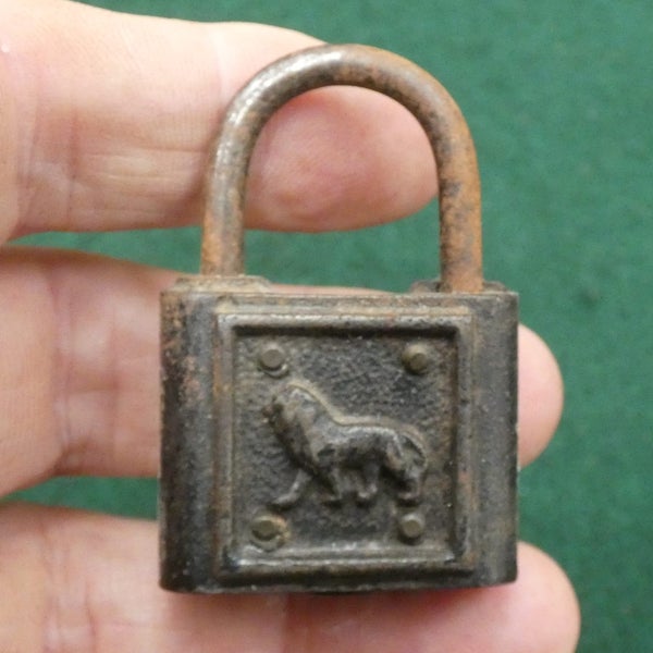 Unussual Small ANTIQUE Steel 'LION' Padlock with a LION pictured on it! Safe Carousel 1