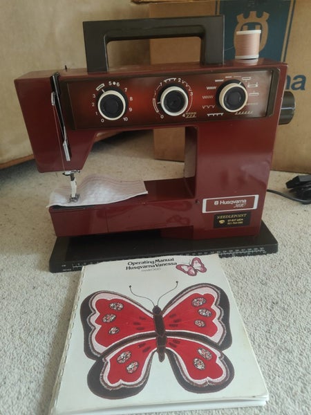 Sewing Machine Husqvarna model 5610, Excellent condition Carousel 1
