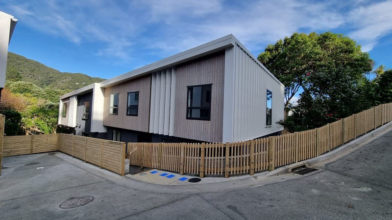 Image 1 of 8