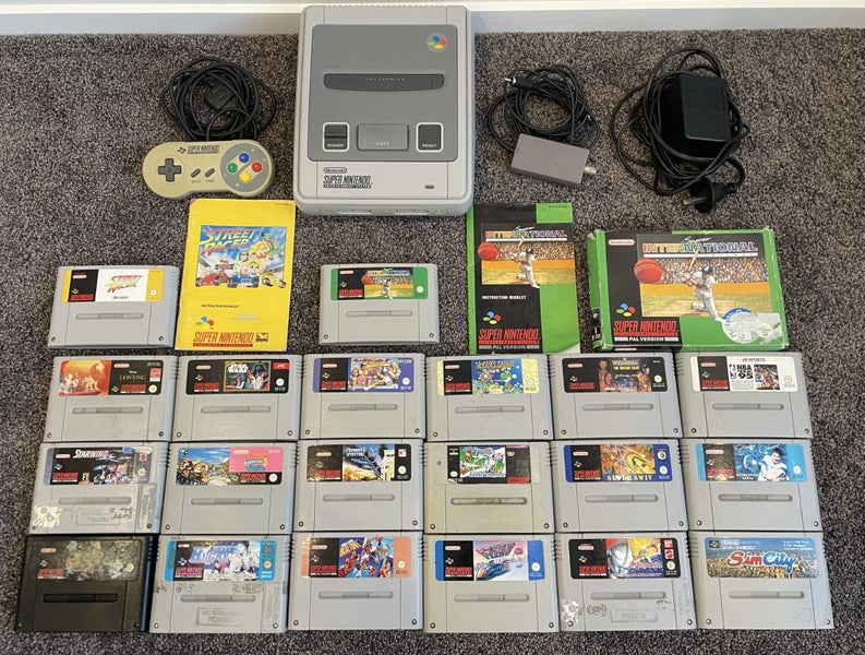Super Nintendo PAL SNES console + 20 games - bulk bundle Carousel 1