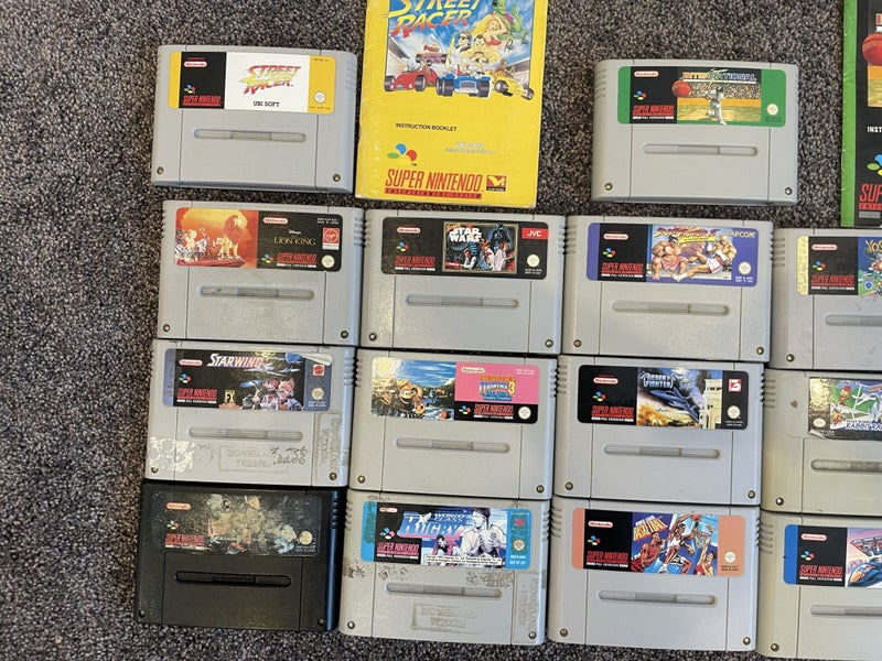 Super Nintendo PAL SNES console + 20 games - bulk bundle Carousel 2