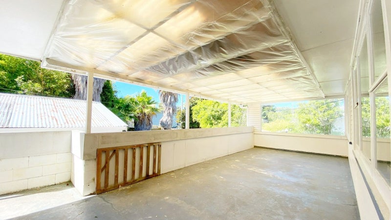 gallery carousel 2