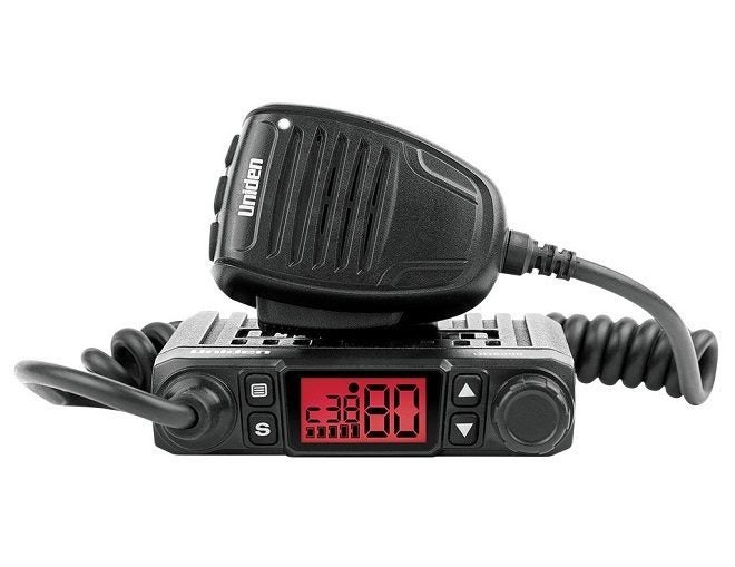 NEW UNIDEN UHF CB RADIO & AERIAL COMMS PACK Carousel 1