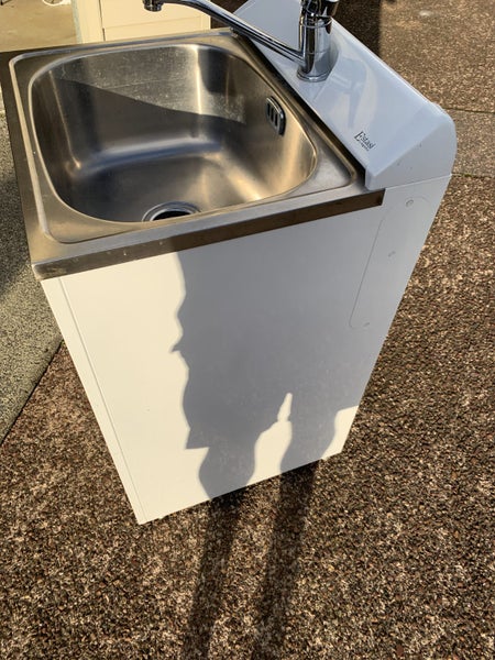 Laundry tub Carousel 2