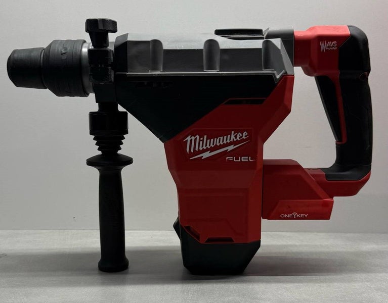 Milwaukee M18 FUEL SDS-Max Rotary Hammer – Professional Grade, Mint Condition Carousel 2